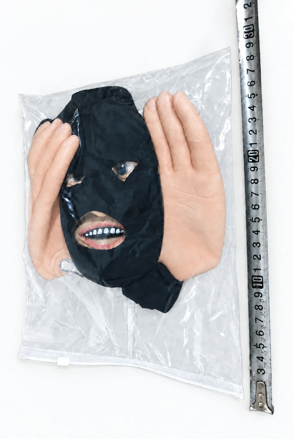 Halloween Peeper Witch Decoration Scary Window Wall Hanging Mask for Indoor Outdoor Spooky House Party Prank Props Novelty Décor