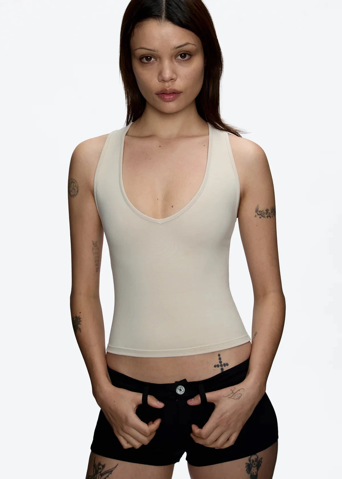 Women’s Solid Color Deep V-Neck Tank Top – Slim Fit, Sleeveless Summer Vest
