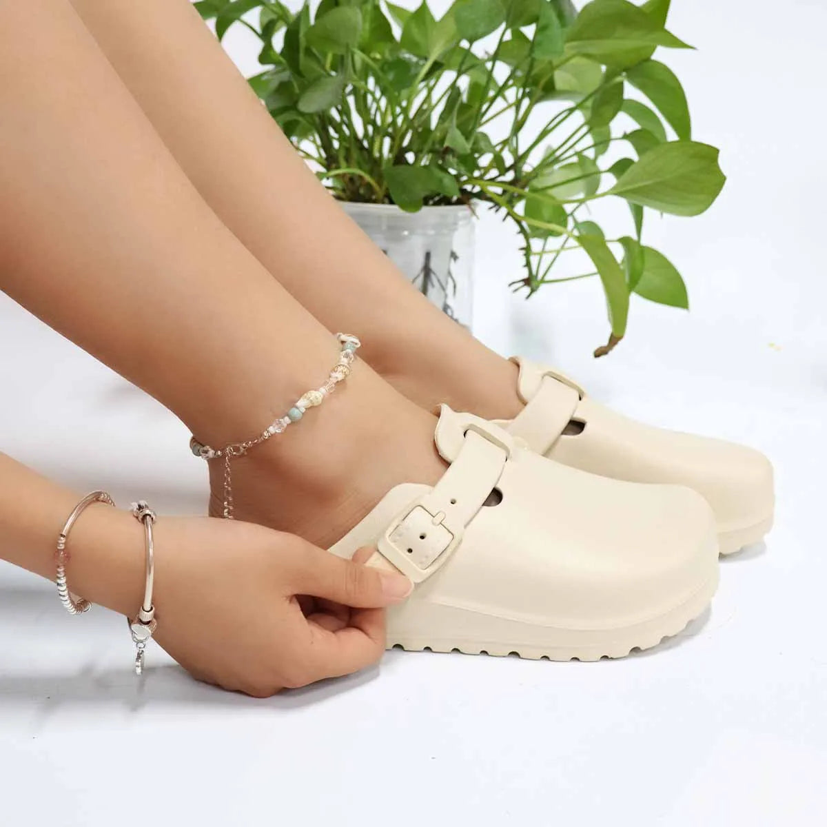 Women Clogs Eva Beach Sandals  Waterproof Slippers Casual Couple Mules Shoes