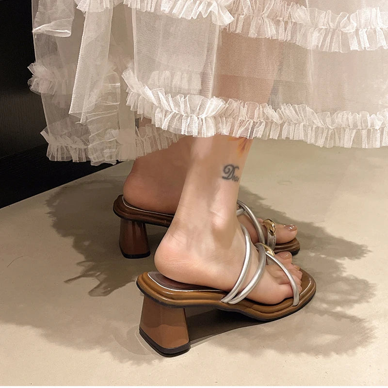 LuxeClip™ Heeled Mules – Metal-Accented Slide-On Slippers with Sculpted Heel