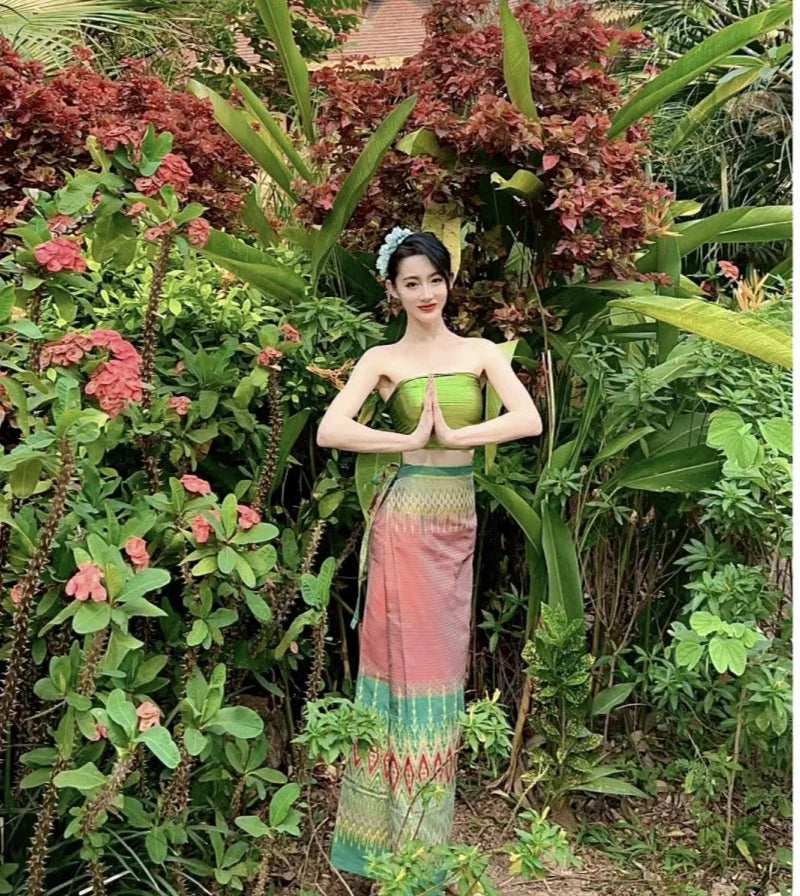 Women’s Thai Traditional Clothing Set (2-Piece) – Dai Minority Ethnic Dress, Retro National Costume for Dance, Cultural Events & Photoshoots