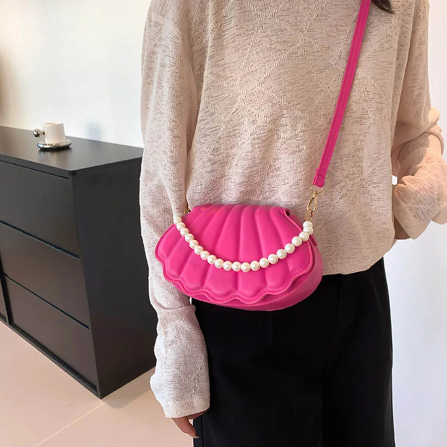 Elegant Women's Crossbody Bag – All-Matching Pearl Chain Shoulder Handbag, Fashion Shell-Shaped Evening Purse