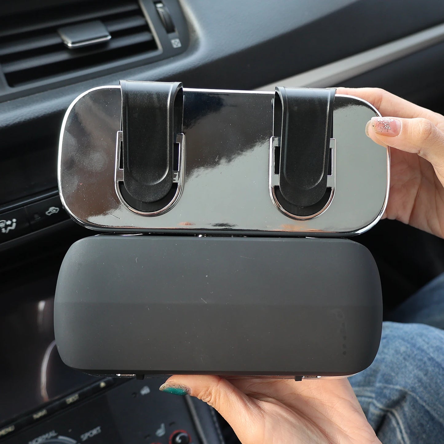 Portable Car Sunglasses Holder – Glasses Case for Sun Visor, Driving Accessories