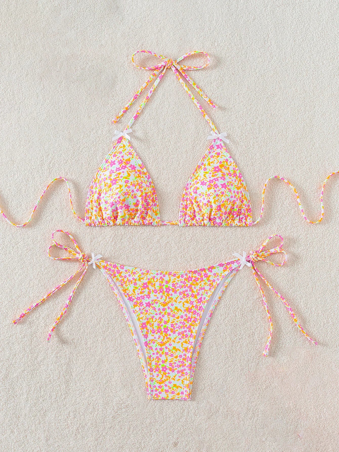 Women’s Blue Floral Print 2-Piece Bikini Set – Push-Up Bra and Thong Swimsuit for Beach and Swimwear