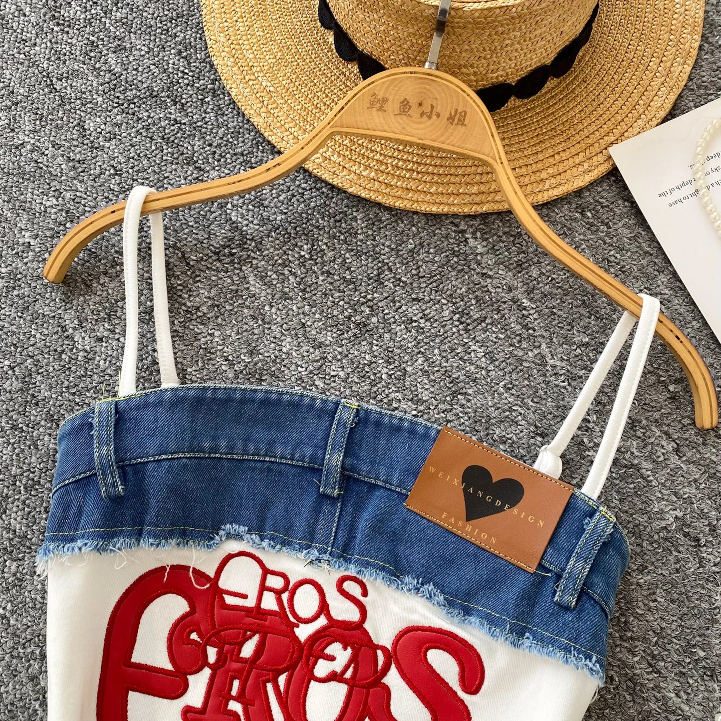 Vintage Vibes Y2K Denim Mix Letter-Embroidered Strap Crop Top for Women – Urban Chic Patchwork Slim Fit Street Style
