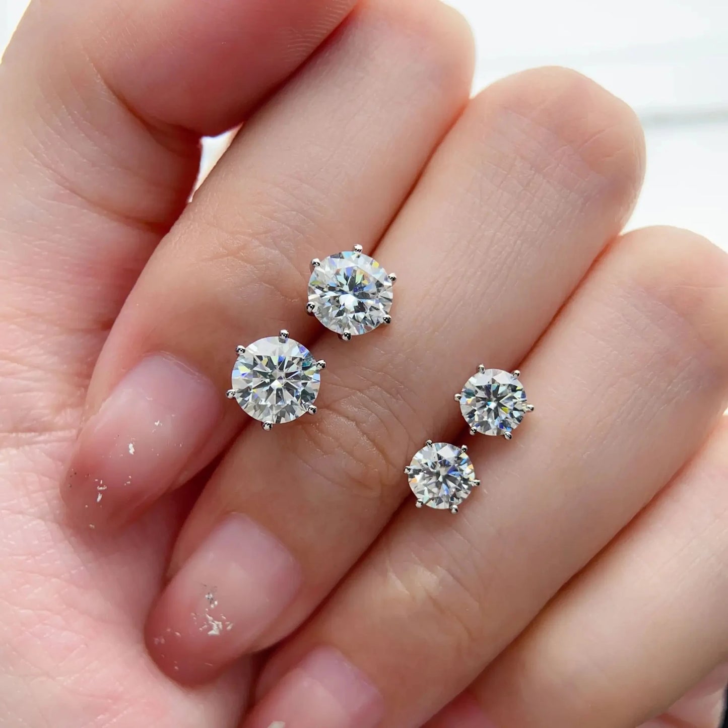 Moissanite Stud Earrings – S925 Sterling Silver Unisex Studs (1–2 CT Options)