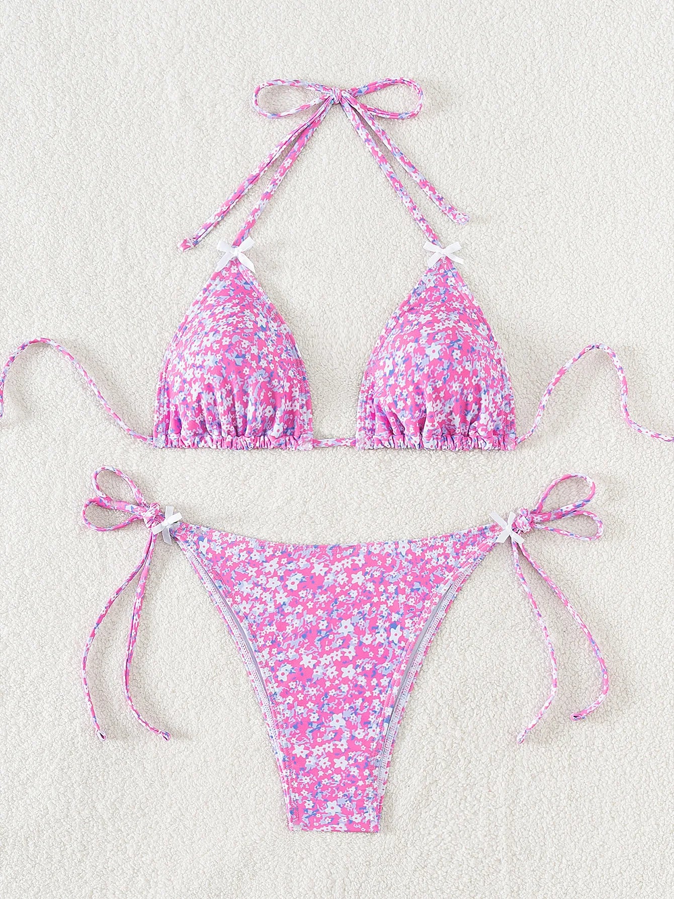 Women’s Blue Floral Print 2-Piece Bikini Set – Push-Up Bra and Thong Swimsuit for Beach and Swimwear