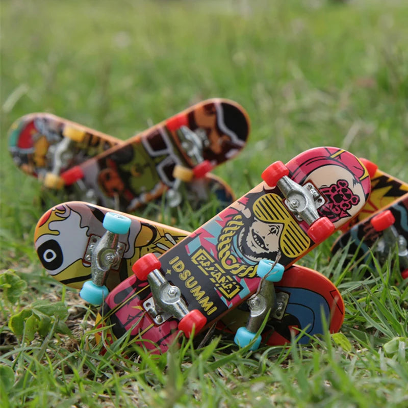 MEOA Mini Finger Skateboard and Scooter Set with Roller Skates, Drift Board, Replacement Wheels, Tools and Finger Clothing