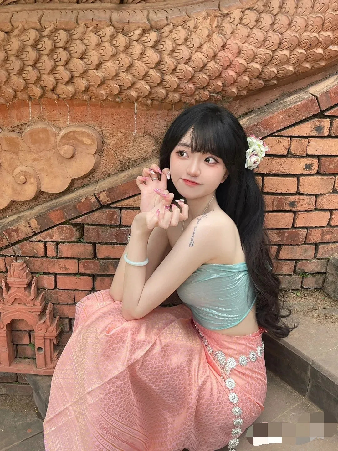 Women’s Thai Traditional Clothing Set (2-Piece) – Dai Minority Ethnic Dress, Retro National Costume for Dance, Cultural Events & Photoshoots