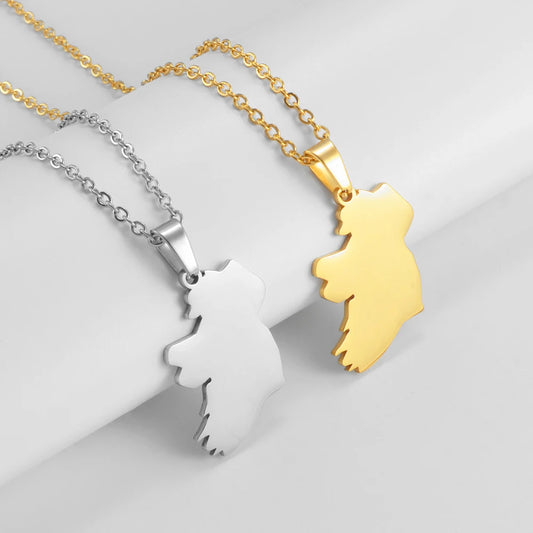 Ireland Map Pendant Necklace – Stainless Steel Éirinn Jewelry