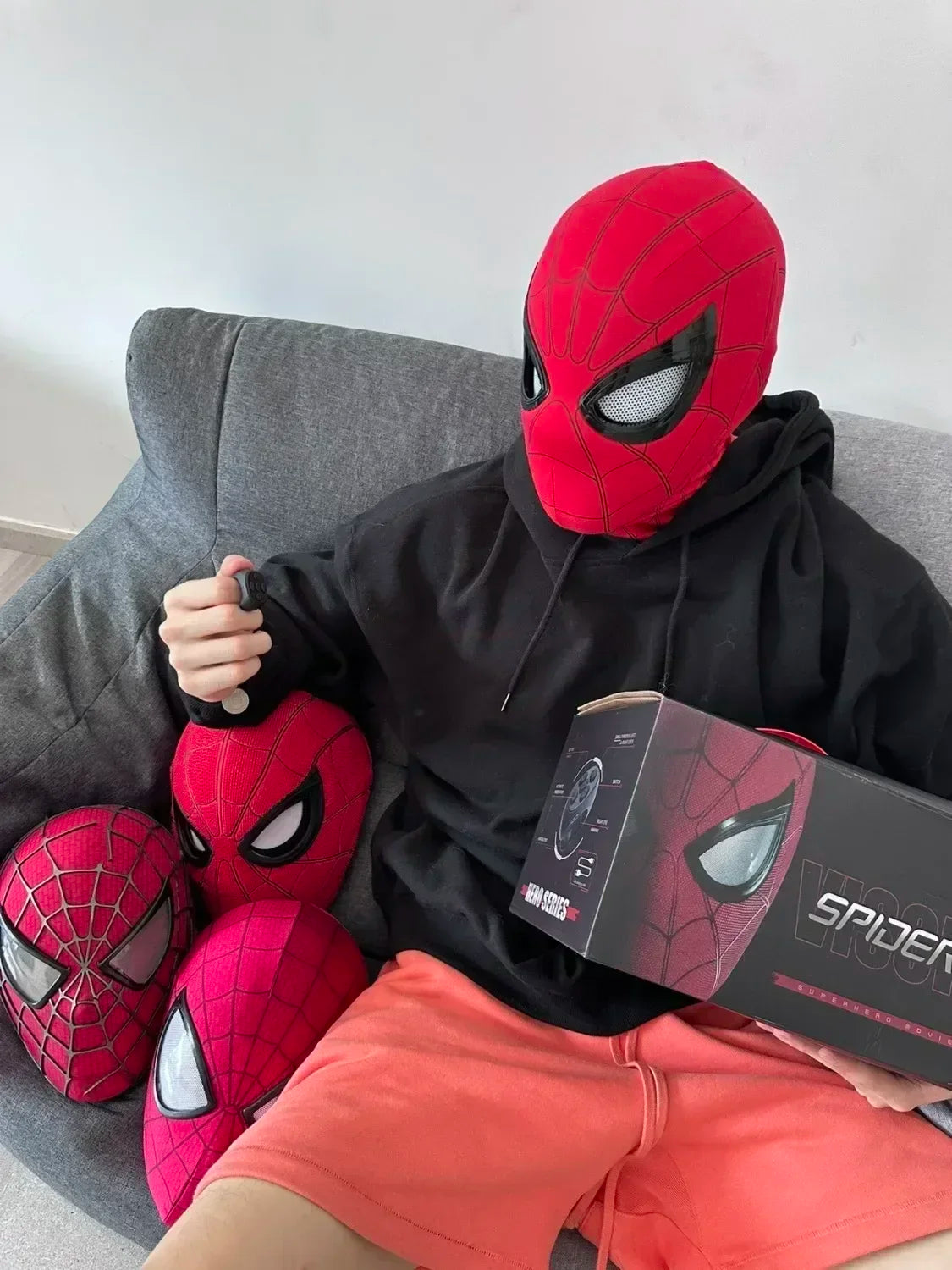 Marvel Miles Morales Spider-Man Moving Eyes Electronic Mask – 1:1 Cosplay Headgear with Remote Control