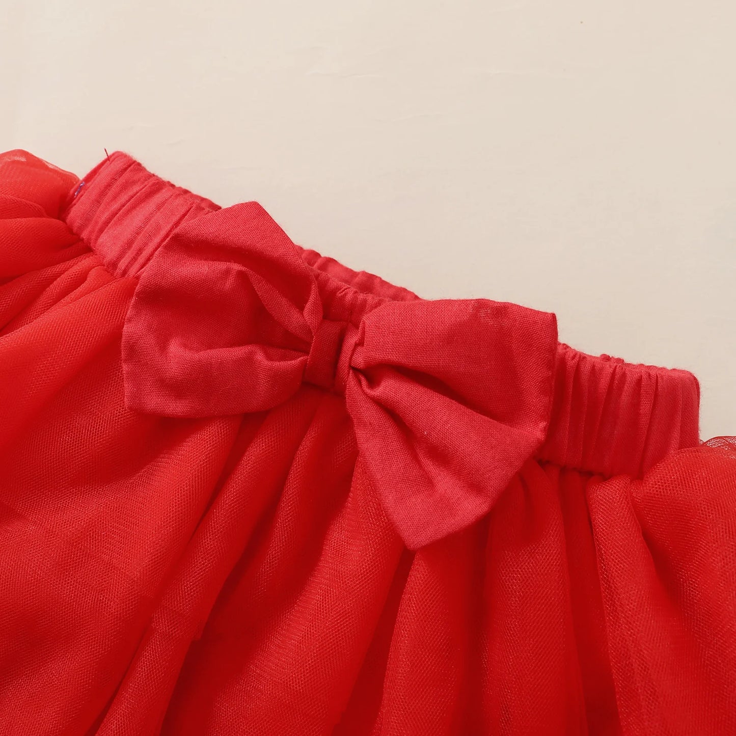 Infant Baby Girl Christmas Set – Bodysuit, Skirt, Headband & Socks (0–18 Months)