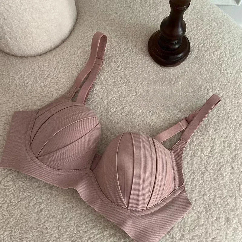 2025 New Pleated Bras Push Up Bra Small Chest No Steel Ring Wirelss Soft Bra Solid Color Sweet Seamless Bra