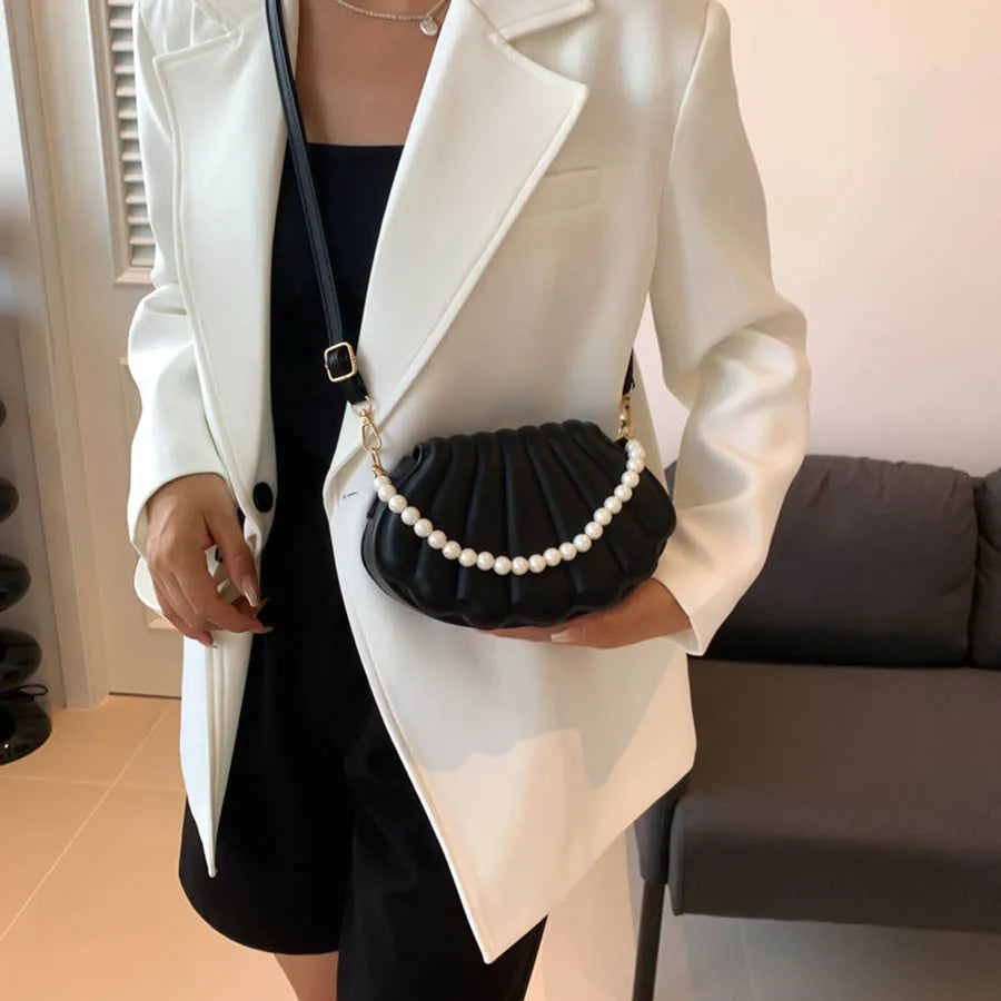 Elegant Women's Crossbody Bag – All-Matching Pearl Chain Shoulder Handbag, Fashion Shell-Shaped Evening Purse