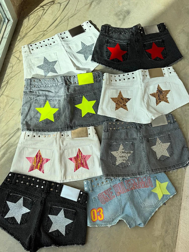 Women’s Printed Mini Shorts with Zipper Pockets & Button Closure – Stylish Spring Summer Streetwear