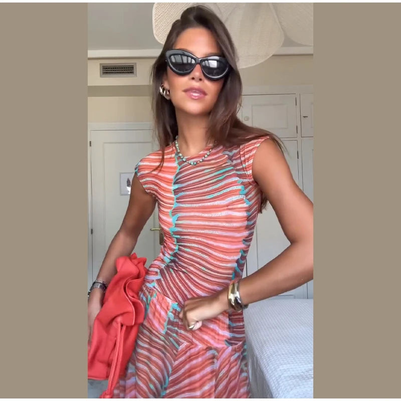Chic Women's Printed Skirt Outfit – Sleeveless O-Neck Bodysuit with High-Waist Skirt
