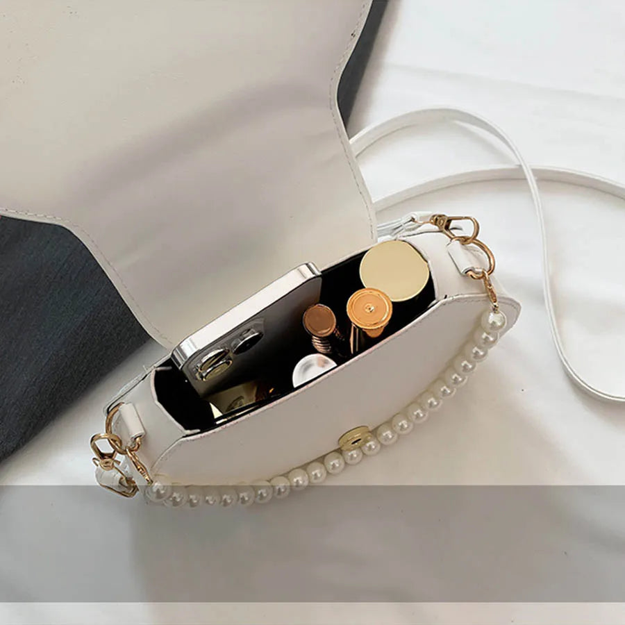 Elegant Women's Crossbody Bag – All-Matching Pearl Chain Shoulder Handbag, Fashion Shell-Shaped Evening Purse