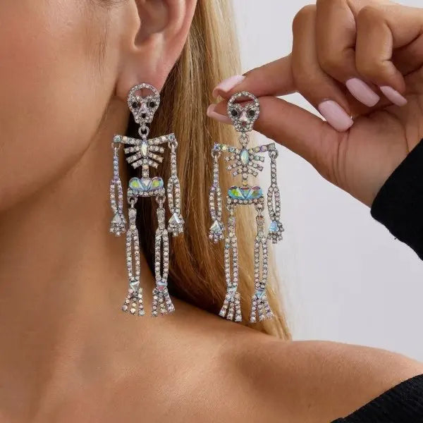 rinhoo Halloween Skull and Skeleton Dangle Earrings for Women, Gothic Zinc Alloy Statement Jewellery for Punk Outfits and Costume Parties