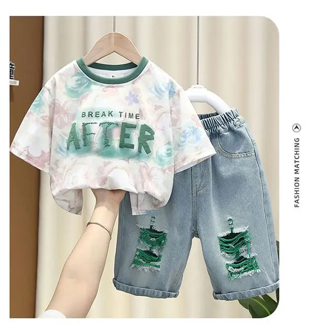 2025 Kids Clothing Boys' summer outfit set new stylish children's short sleeved letter T-shirt denim shorts 2-piece set