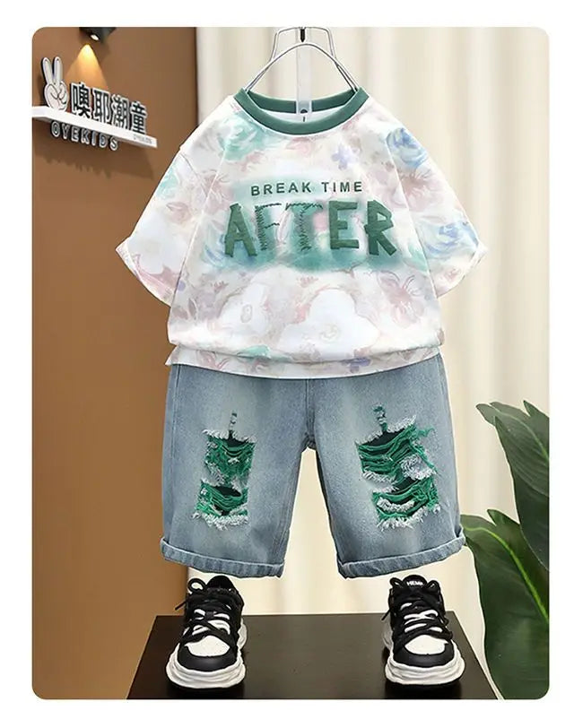 2025 Kids Clothing Boys' summer outfit set new stylish children's short sleeved letter T-shirt denim shorts 2-piece set