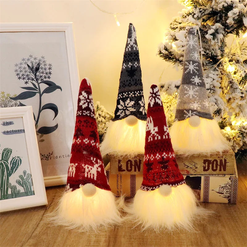LED Faceless Doll Elf Gnome with Lights – Christmas Decoration & Holiday Gift (20cm / 30cm)