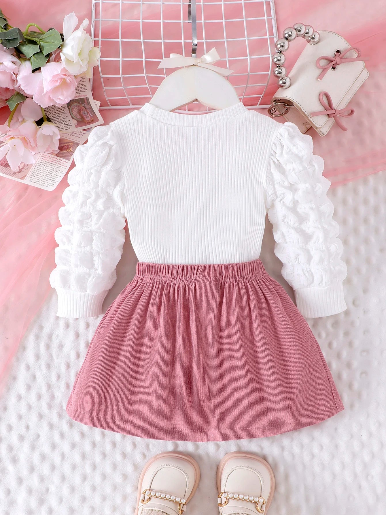 New Style 2PCS Girls Winter Clothes 0-3 Year Old  Comfortable Sweet And Cute Bubble Sleeves, Love Chapter Top + Pink Short Skirt Set