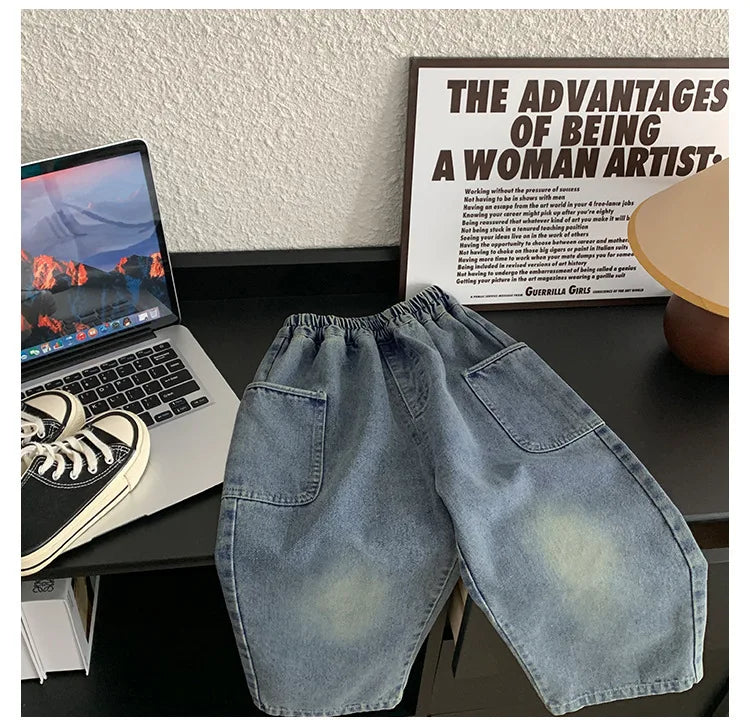 New Fashion Childrens Spring and Autumn  Casual Pants for Small and Medium Sized Children Side Pocket Grinding White Boys Jeans