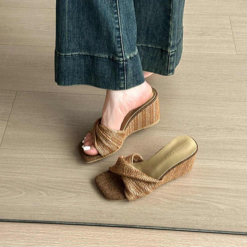 Women’s Designer Weave Wedge Slides – Open Toe Height Increase Summer Sandals, Fashion Outdoor Slip-On Dress Shoes