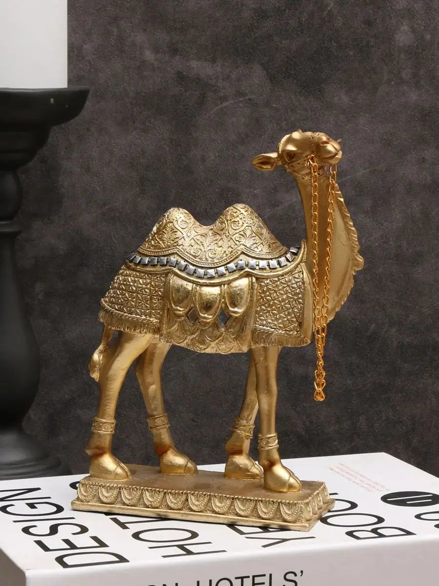 Classic Decorative Camel Statue – Elegant Indoor Home Décor Accent