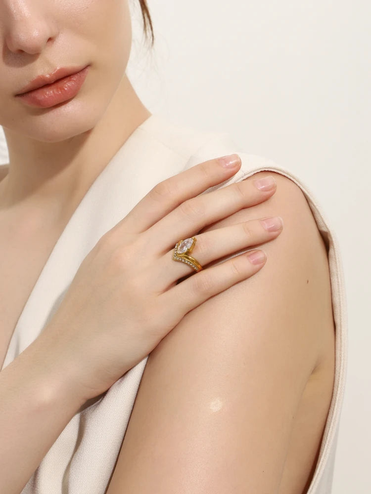 Shining Zircon Stainless Steel Women’s Ring – Fashion Jewelry