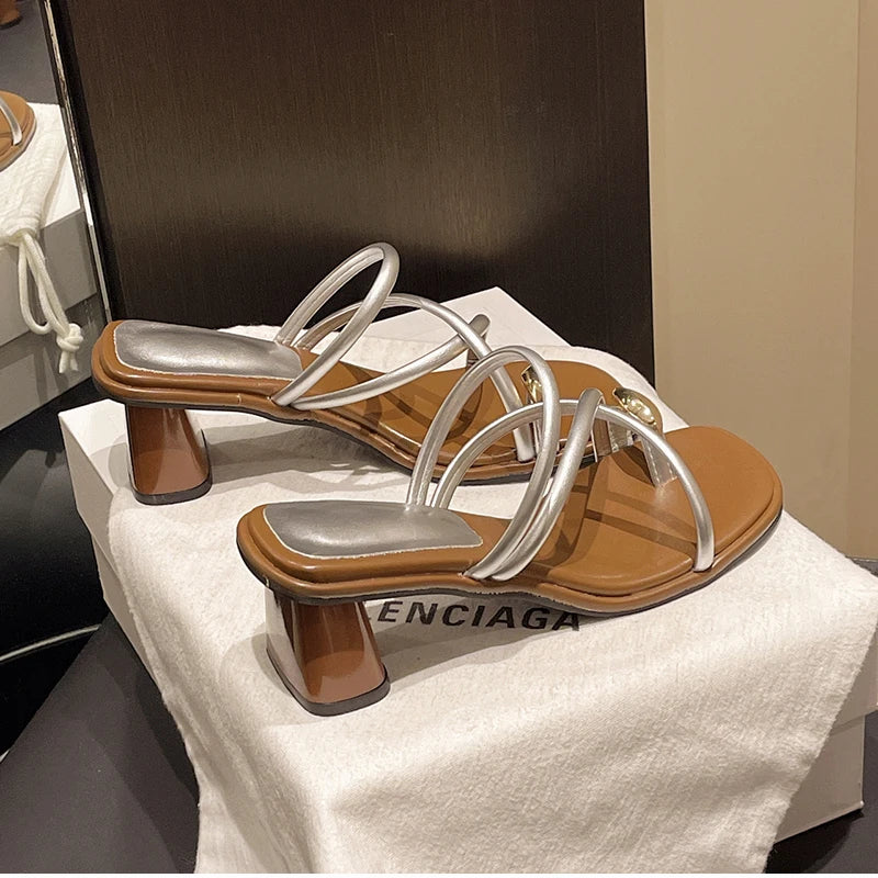 LuxeClip™ Heeled Mules – Metal-Accented Slide-On Slippers with Sculpted Heel