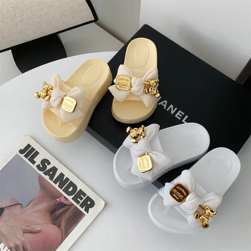 Fashion Girls’ Slippers – Simple Children’s Shoes with Thick Soles, Anti-Slip Design