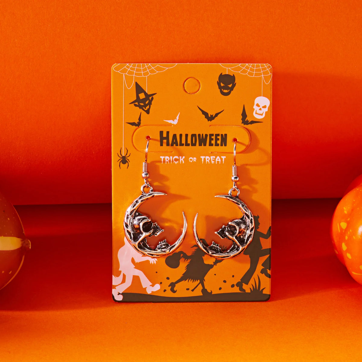 rinhoo Halloween Skull and Skeleton Dangle Earrings for Women, Gothic Zinc Alloy Statement Jewellery for Punk Outfits and Costume Parties