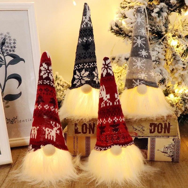 LED Faceless Doll Elf Gnome with Lights – Christmas Decoration & Holiday Gift (20cm / 30cm)