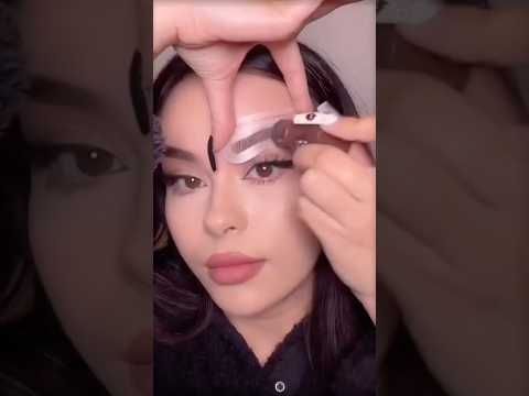 O'CHEAL Eyebrow Stamp Powder and Hairline Touch-Up Kit