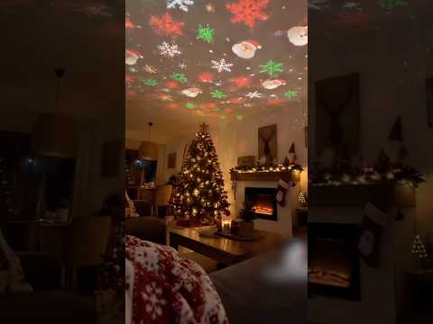 DIY USB-Powered Christmas LED Projection Lamp Kit with Festive Lampshade and Decorative Accessories for Indoor Holiday Displays